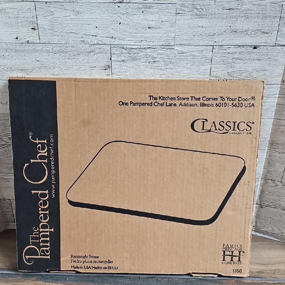 Pampered Chef Classics Rectangular Stoneware